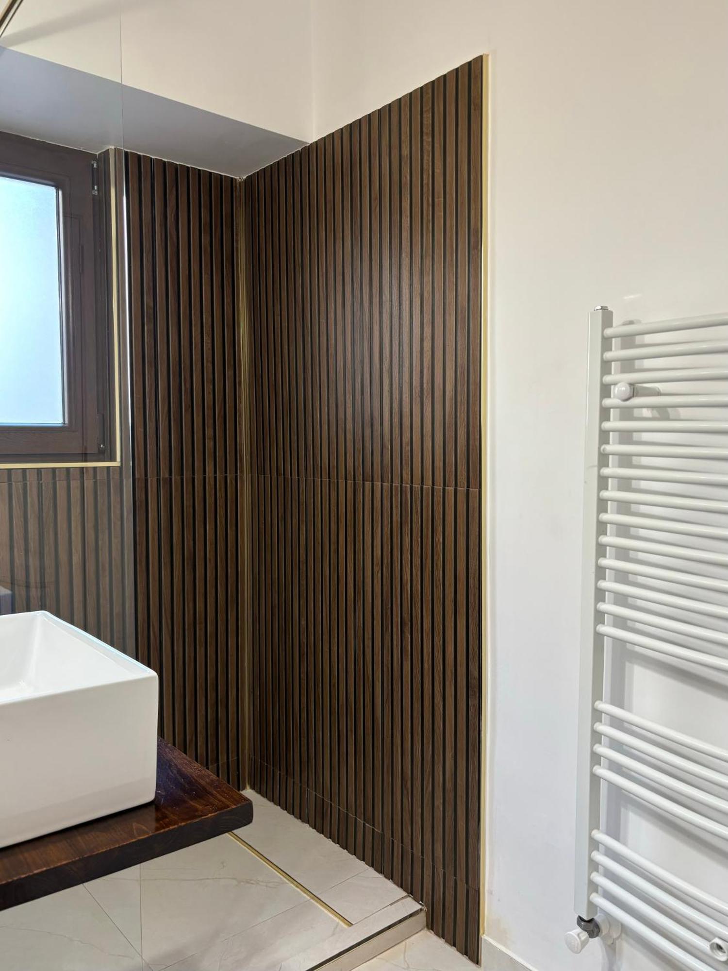 Apartament Luna Piatra Neamt Ngoại thất bức ảnh